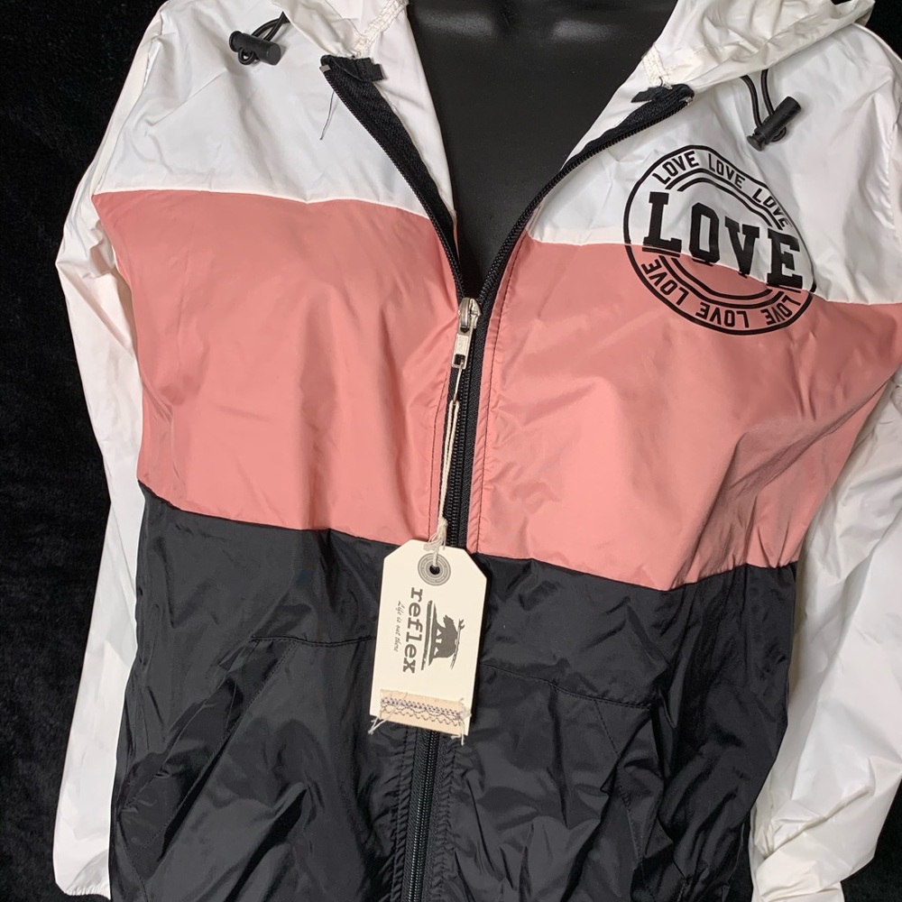 Wind breaker